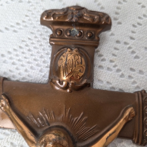 Vintage Copper Metal Crucifix Wall Decor Jesus Rosary Cross - Picture 6 of 12